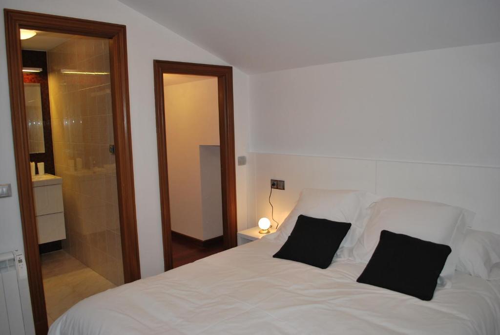 Pensión Acibeche Santiago de Compostela Habitación foto